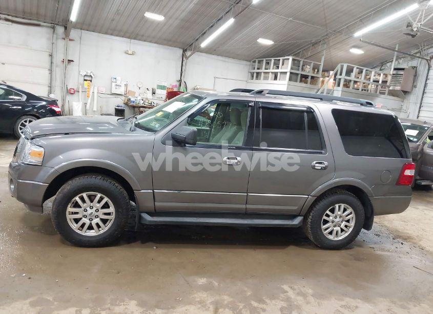 Photo 14 of 2013 Cadillac Srx PERFORMANCE COLLECTION (VIN 2GCEK13M971******)