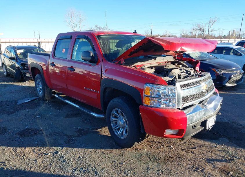 2007 Chevrolet Silverado 1500 LT1 (VIN 2GCEK13M971526579) main photo