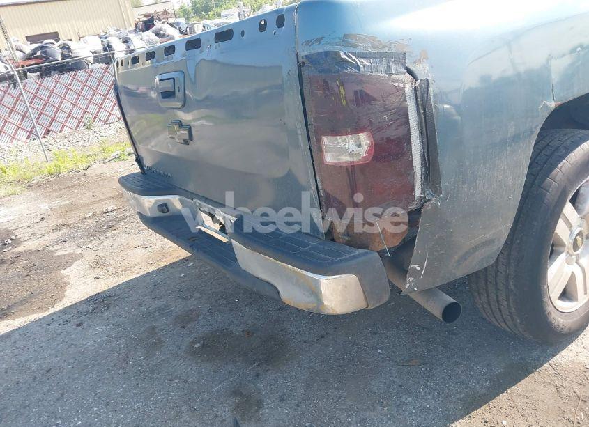 Photo 6 of 2007 Chevrolet Silverado 1500 LT1/LT2/LTZ/WORK TRUCK (VIN 2GCEK13M971692603)