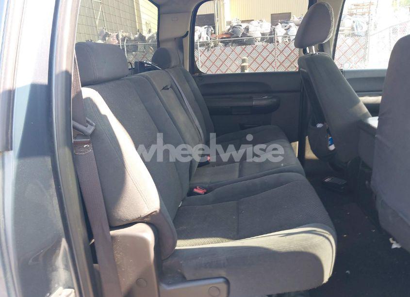 Photo 8 of 2007 Chevrolet Silverado 1500 LT1/LT2/LTZ/WORK TRUCK (VIN 2GCEK13M971692603)