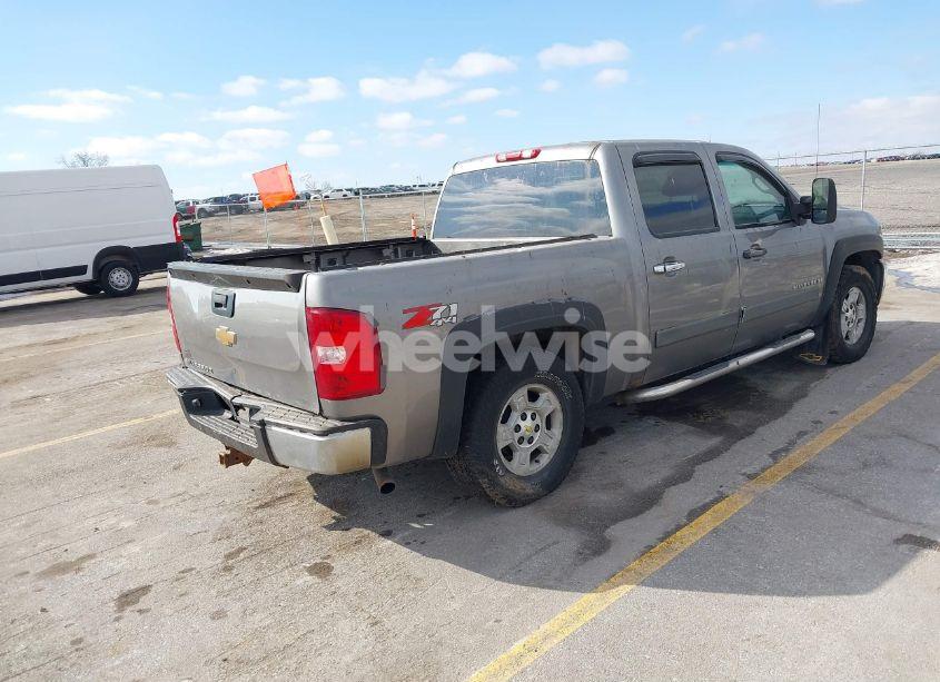 Photo 18 of 2007 Chevrolet Silverado 1500 LT1 (VIN 2GCEK13MX71529698)