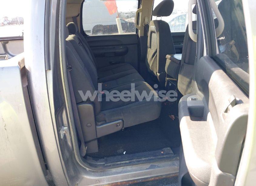 Photo 8 of 2007 Chevrolet Silverado 1500 LT1 (VIN 2GCEK13MX71529698)