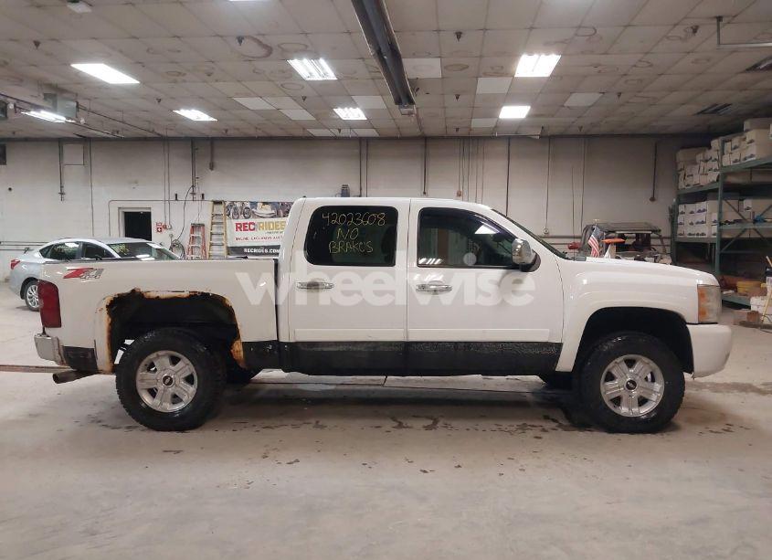 Photo 13 of 2007 Chevrolet Silverado 1500 LT2 (VIN 2GCEK13MX71677513)