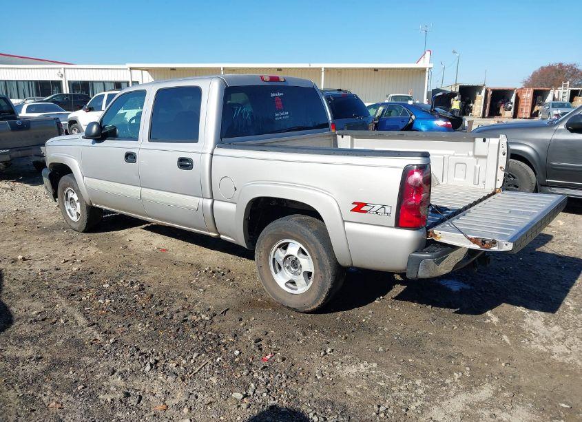 Photo 3 of 2004 Chevrolet Silverado 1500 Z71 (VIN 2GCEK13T041306413)