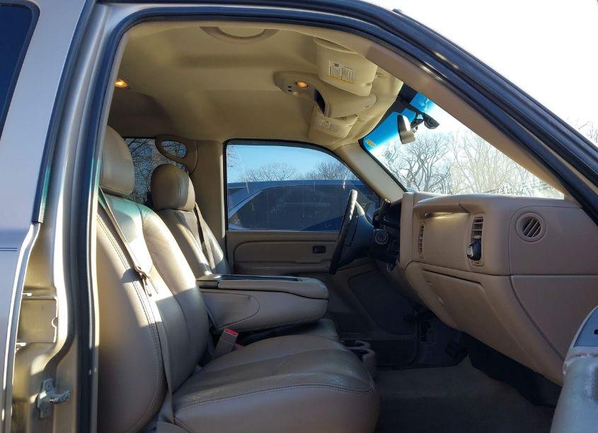 Photo 5 of 2004 Chevrolet Silverado 1500 Z71 (VIN 2GCEK13T041320960)