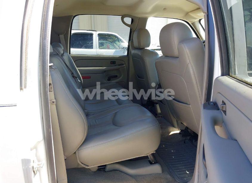 Photo 8 of 2004 Chevrolet Silverado 1500 Z71 (VIN 2GCEK13T041402039)