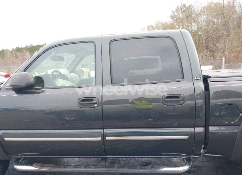 Photo 14 of 2004 Chevrolet Silverado 1500 LS (VIN 2GCEK13T041417270)