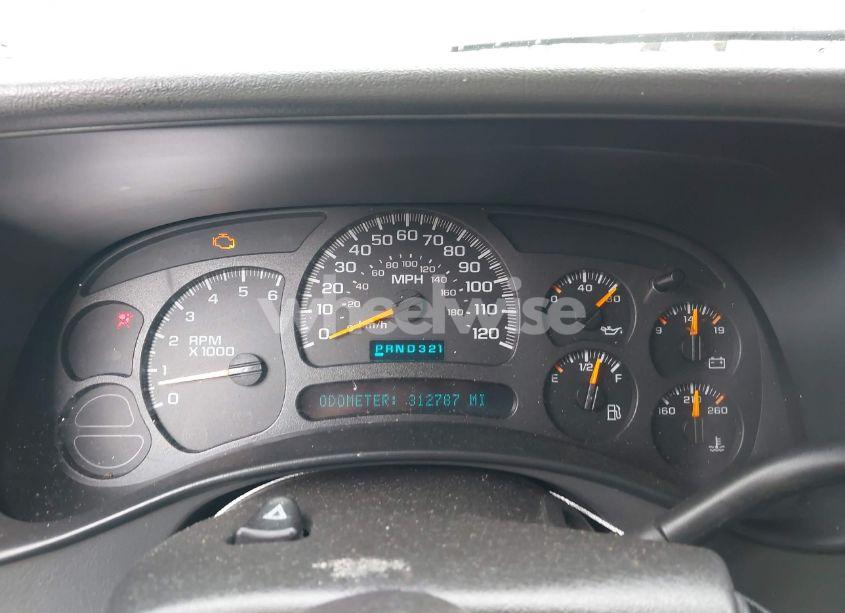 Photo 7 of 2004 Chevrolet Silverado 1500 LS (VIN 2GCEK13T041417270)