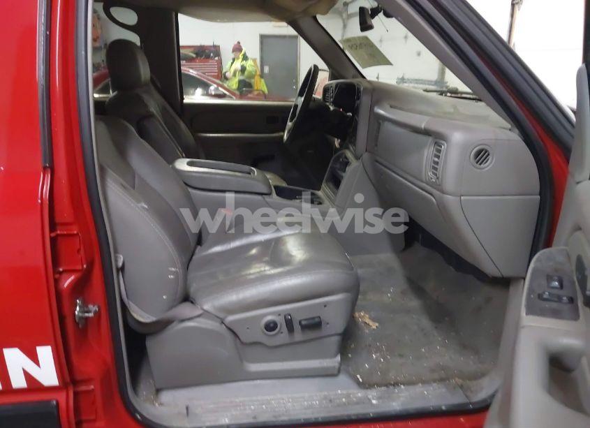 Photo 5 of 2004 Chevrolet Silverado 1500 LT (VIN 2GCEK13T041435333)