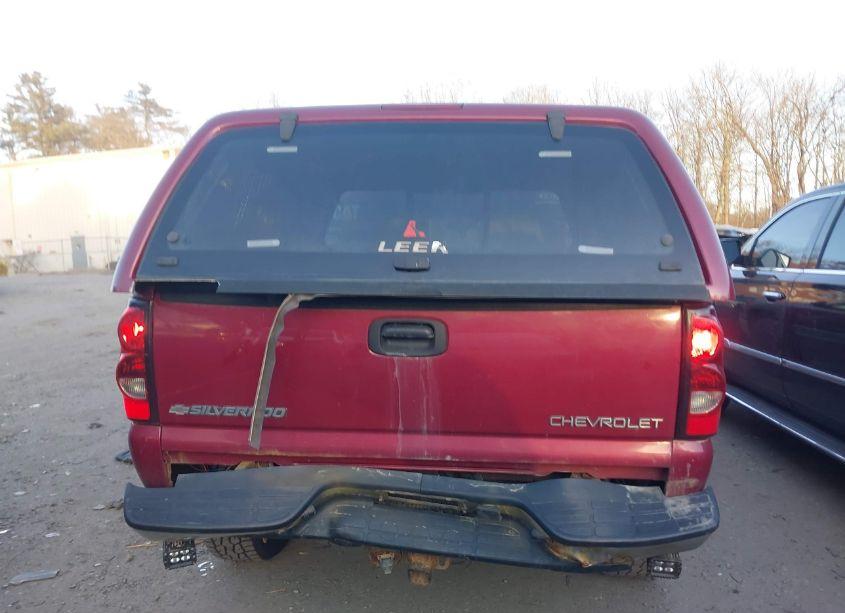 Photo 16 of 2005 Chevrolet Silverado 1500 LS (VIN 2GCEK13T051155140)