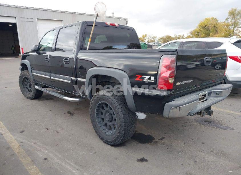 Photo 3 of 2005 Chevrolet Silverado 1500 Z71 (VIN 2GCEK13T051156224)