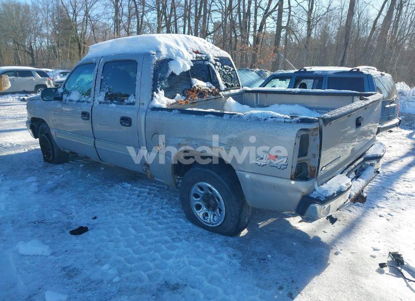 Photo 3 of 2006 Chevrolet Silverado 1500 LT1 (VIN 2GCEK13T061183747)