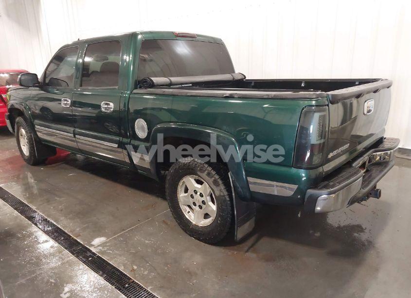 Photo 3 of 2006 Chevrolet Silverado 1500 LT1 (VIN 2GCEK13T061192402)