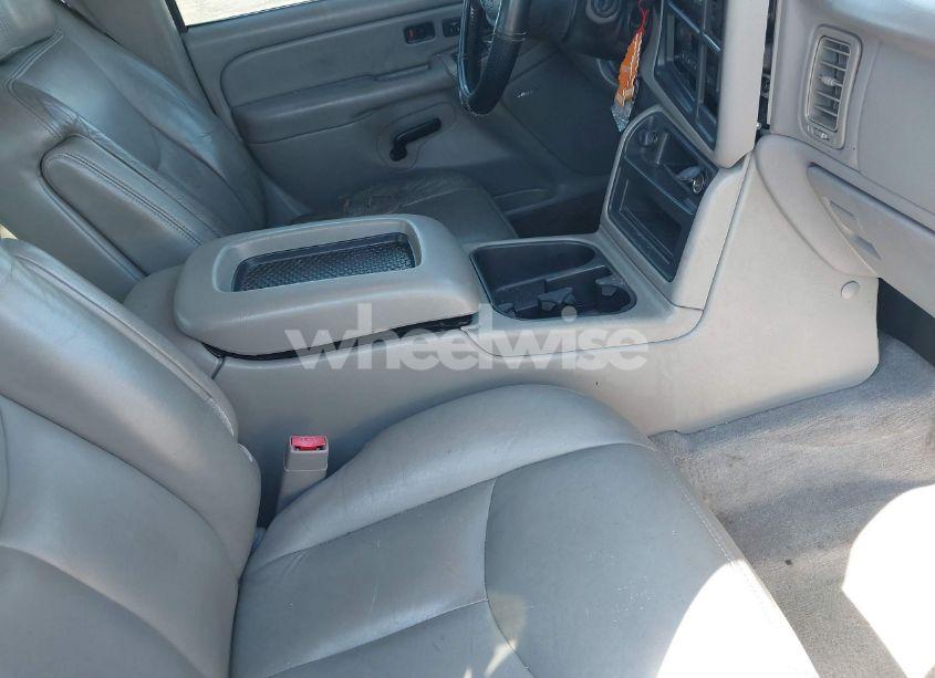 Photo 5 of 2004 Chevrolet Silverado 1500 LT (VIN 2GCEK13T141321132)