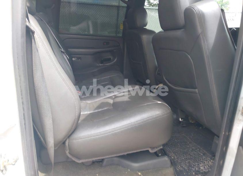 Photo 8 of 2004 Chevrolet Silverado 1500 LT (VIN 2GCEK13T141333314)