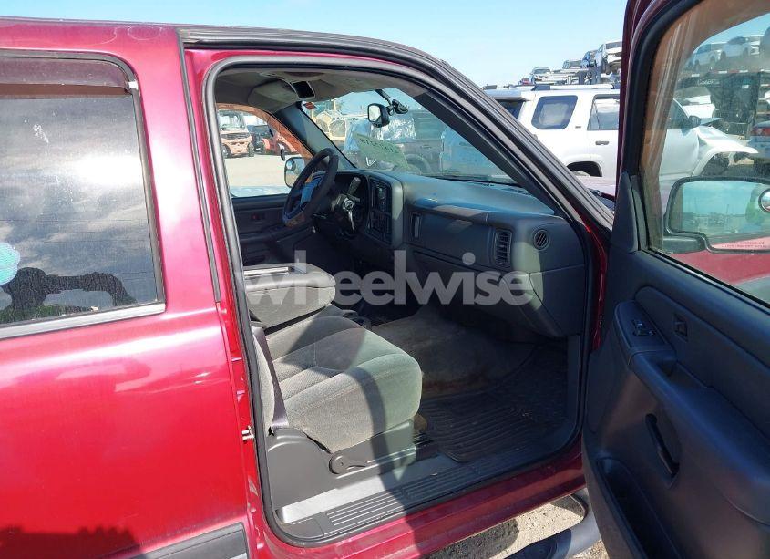 Photo 5 of 2004 Chevrolet Silverado 1500 Z71 (VIN 2GCEK13T141418363)