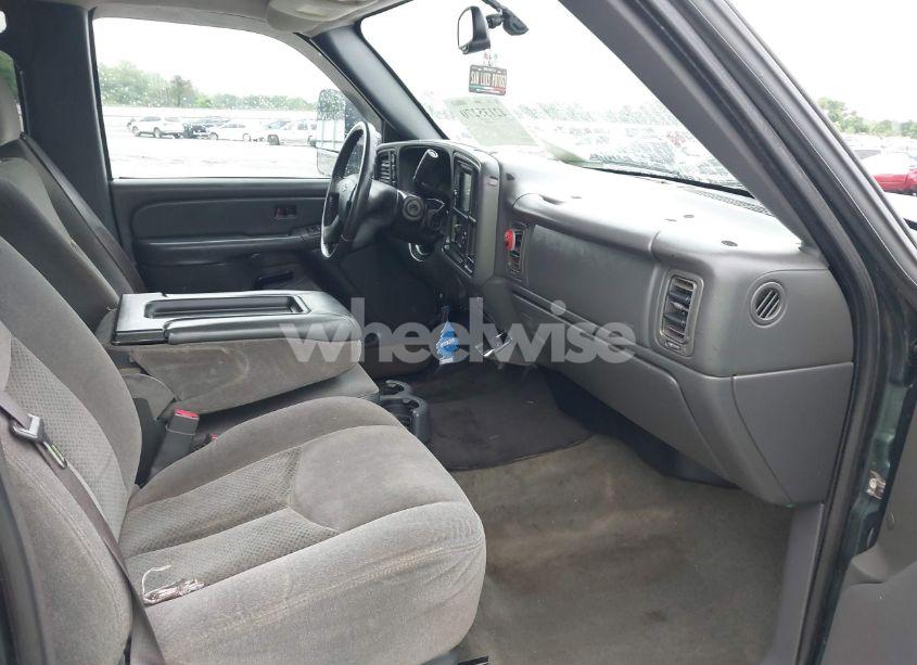 Photo 5 of 2005 Chevrolet Silverado 1500 Z71 (VIN 2GCEK13T151180256)