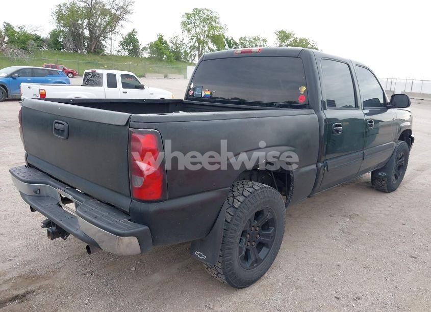 Photo 4 of 2006 Chevrolet Silverado 1500 LT2 (VIN 2GCEK13T161219462)