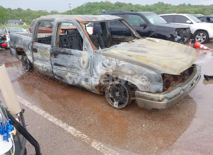 2005 Chevrolet Silverado 1500 Z71 (VIN 2GCEK13T251164325) main photo