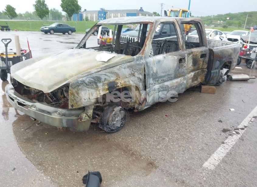 Photo 2 of 2005 Chevrolet Silverado 1500 Z71 (VIN 2GCEK13T251164325)
