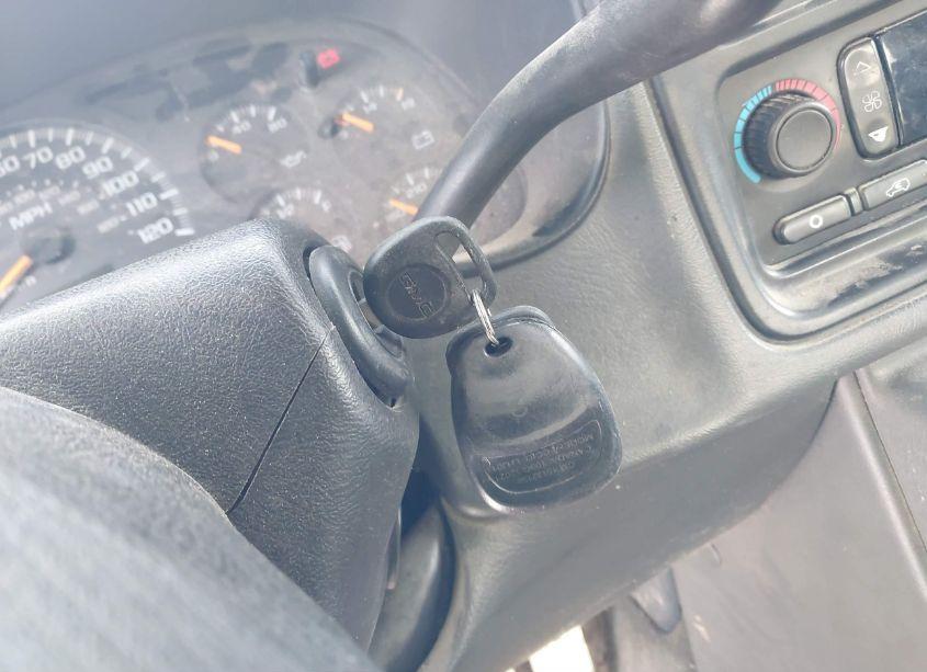 Photo 11 of 2004 Chevrolet Silverado 1500 Z71 (VIN 2GCEK13T341423841)