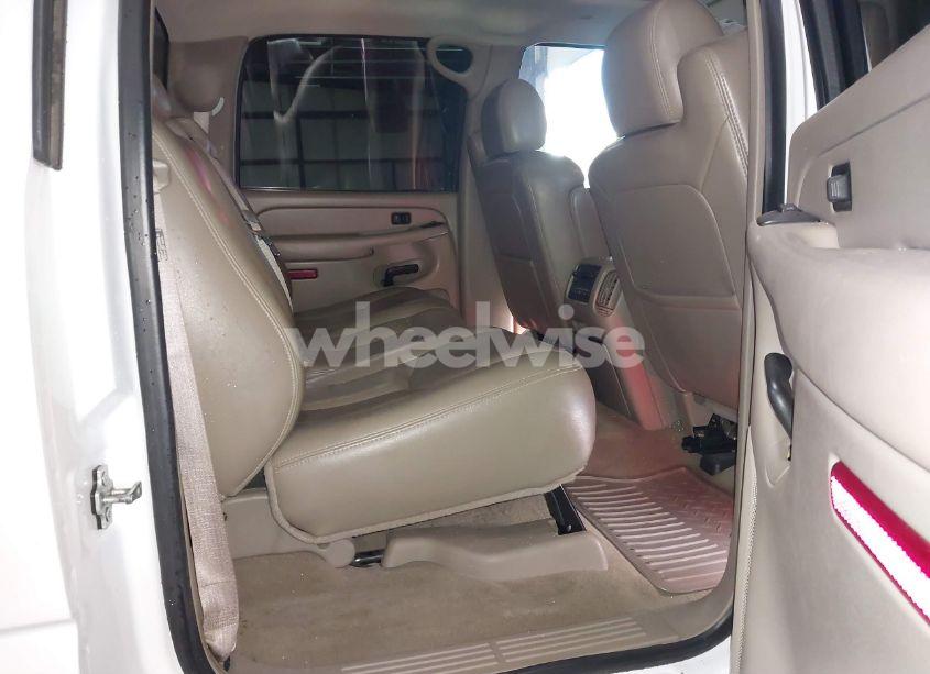 Photo 8 of 2005 Chevrolet Silverado 1500 Z71 (VIN 2GCEK13T351186933)