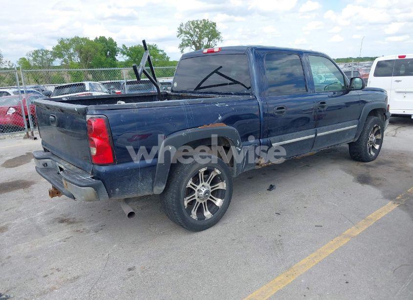Photo 4 of 2005 Chevrolet Silverado 1500 Z71 (VIN 2GCEK13T351188049)