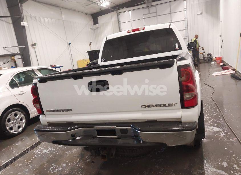 Photo 17 of 2005 Chevrolet Silverado 1500 Z71 (VIN 2GCEK13T351236438)