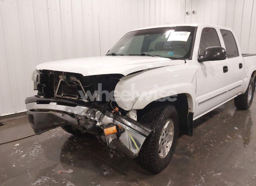 Photo 6 of 2005 Chevrolet Silverado 1500 Z71 (VIN 2GCEK13T351236438)