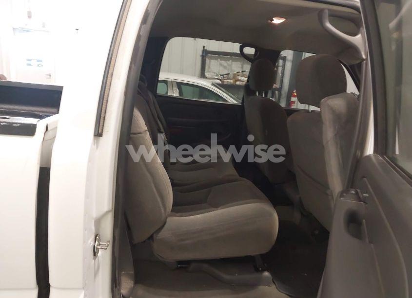 Photo 8 of 2005 Chevrolet Silverado 1500 Z71 (VIN 2GCEK13T351236438)