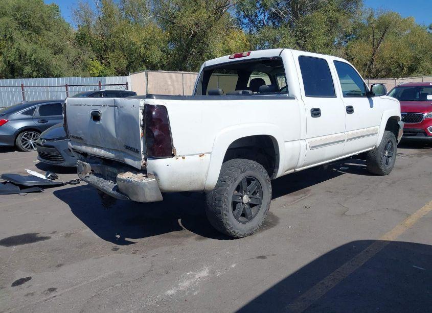 Photo 4 of 2004 Chevrolet Silverado 1500 Z71 (VIN 2GCEK13T441320718)