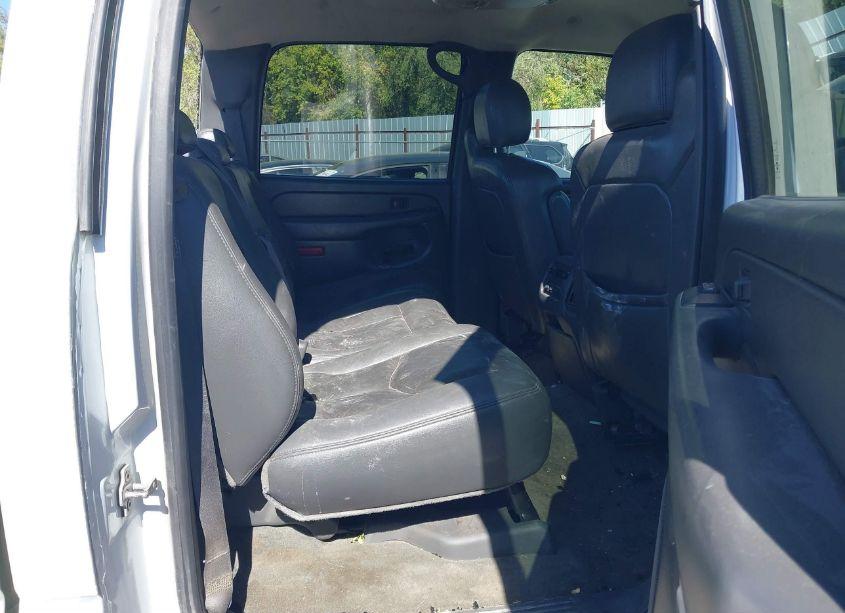 Photo 8 of 2004 Chevrolet Silverado 1500 Z71 (VIN 2GCEK13T441320718)