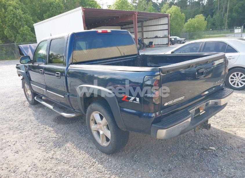 Photo 3 of 2005 Chevrolet Silverado 1500 Z71 (VIN 2GCEK13T451267178)