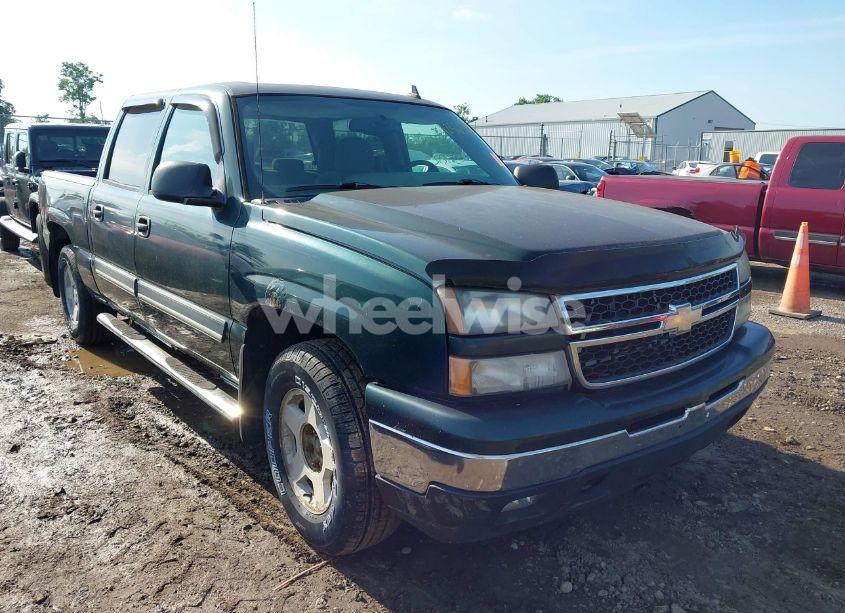 2006 Chevrolet Silverado 1500 LT2 (VIN 2GCEK13T461141937) main photo