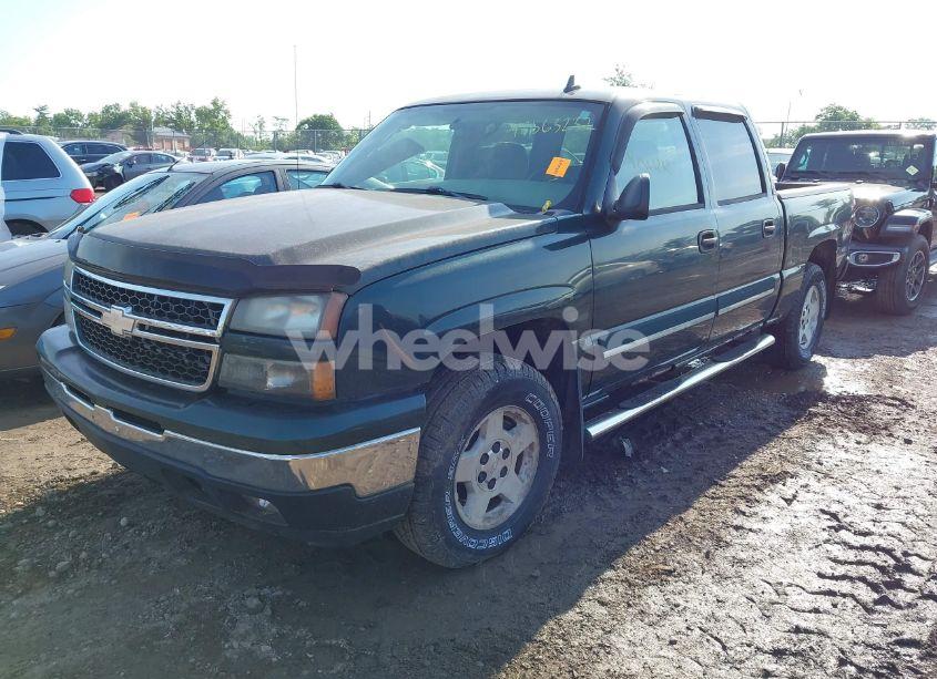 Photo 2 of 2006 Chevrolet Silverado 1500 LT2 (VIN 2GCEK13T461141937)
