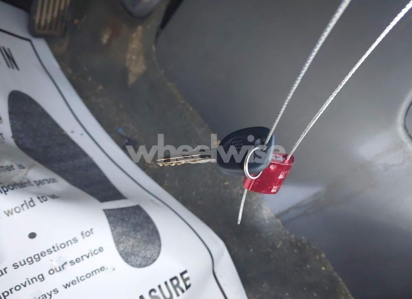 Photo 11 of 2004 Chevrolet Silverado 1500 Z71 (VIN 2GCEK13T541343313)