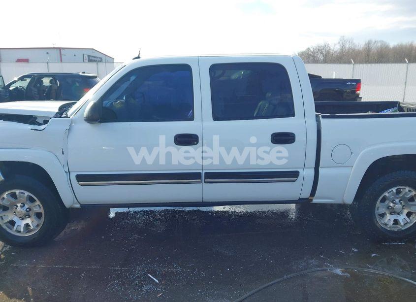 Photo 14 of 2004 Chevrolet Silverado 1500 Z71 (VIN 2GCEK13T541343313)