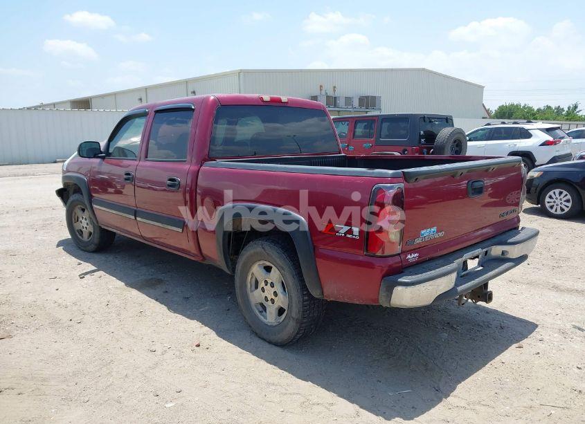 Photo 3 of 2005 Chevrolet Silverado 1500 LS (VIN 2GCEK13T551143145)