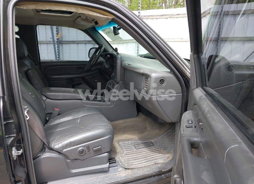 Photo 5 of 2006 Chevrolet Silverado 1500 LS/LT1/LT2/LT3 (VIN 2GCEK13T561356470)