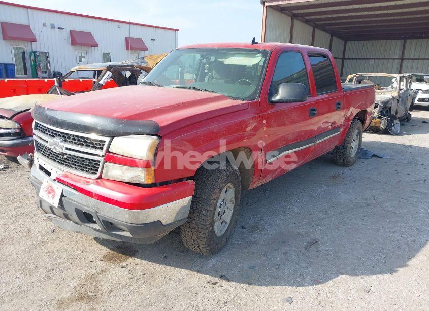 Photo 2 of 2006 Chevrolet Silverado 1500 LT1 (VIN 2GCEK13T661193182)