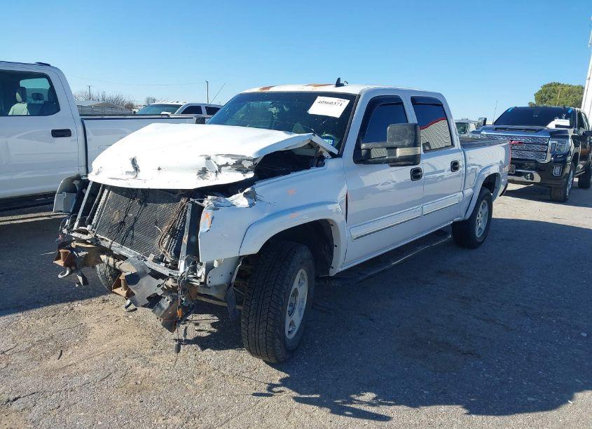 Photo 2 of 2006 Chevrolet Silverado 1500 LT2 (VIN 2GCEK13T661208134)