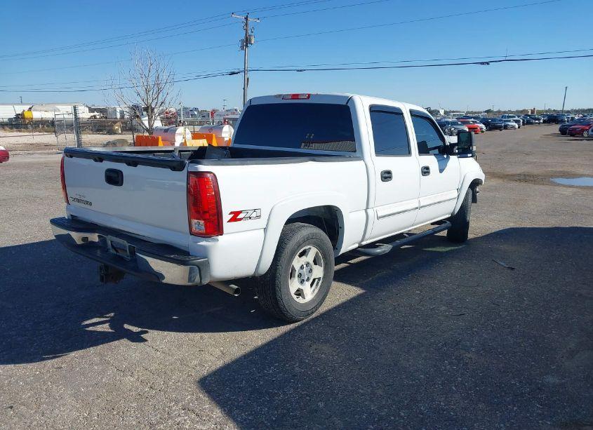 Photo 4 of 2006 Chevrolet Silverado 1500 LT2 (VIN 2GCEK13T661208134)