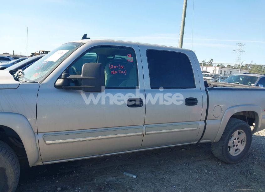 Photo 13 of 2006 Chevrolet Silverado 1500 LT1 (VIN 2GCEK13T661211745)