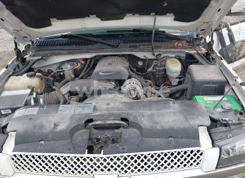 Photo 10 of 2004 Chevrolet Silverado 1500 LS (VIN 2GCEK13T741427729)