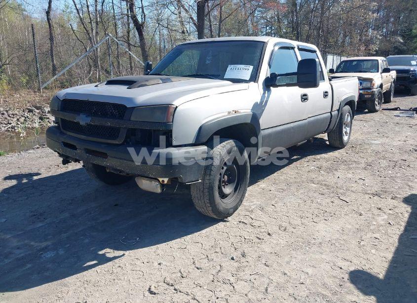 Photo 2 of 2005 Chevrolet Silverado 1500 LS (VIN 2GCEK13T751216564)