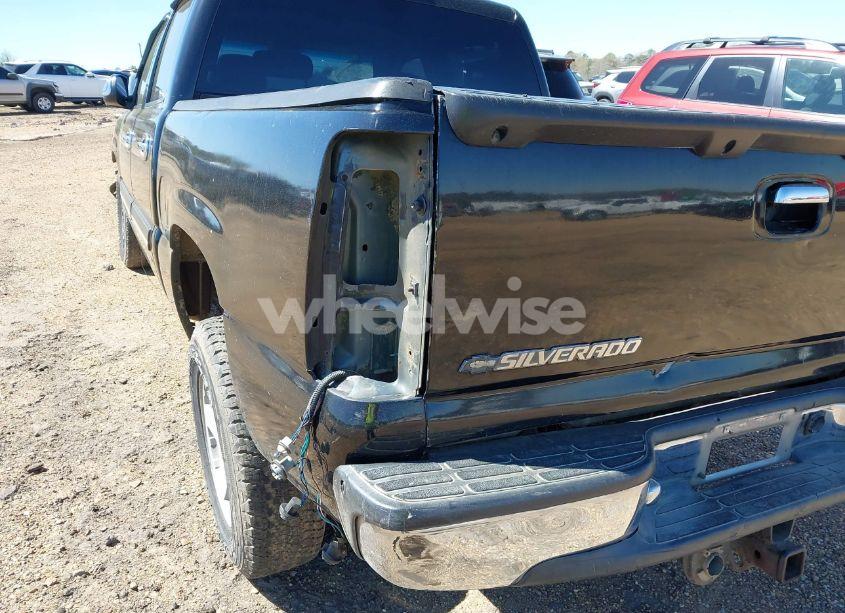 Photo 18 of 2006 Chevrolet Silverado 1500 LT1 (VIN 2GCEK13T761105028)