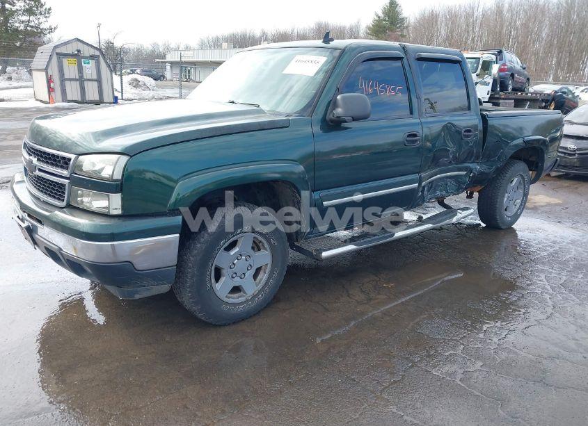 Photo 2 of 2006 Chevrolet Silverado 1500 LT3 (VIN 2GCEK13T761243605)