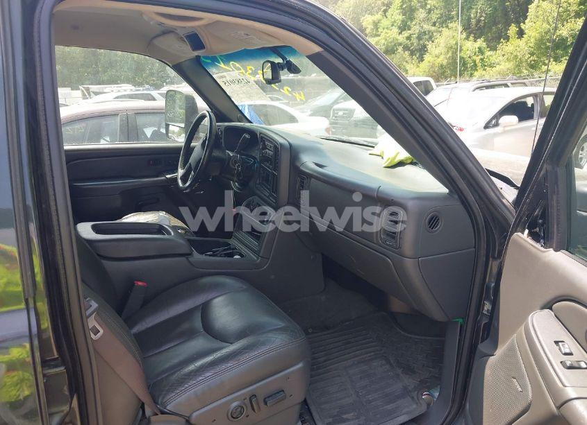 Photo 5 of 2004 Chevrolet Silverado 1500 LT (VIN 2GCEK13T841432485)