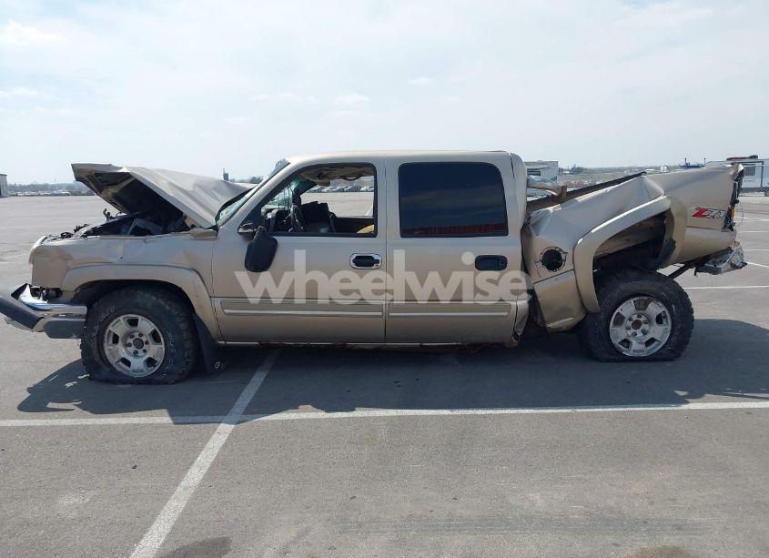 Photo 14 of 2005 Chevrolet Silverado 1500 Z71 (VIN 2GCEK13T851279138)