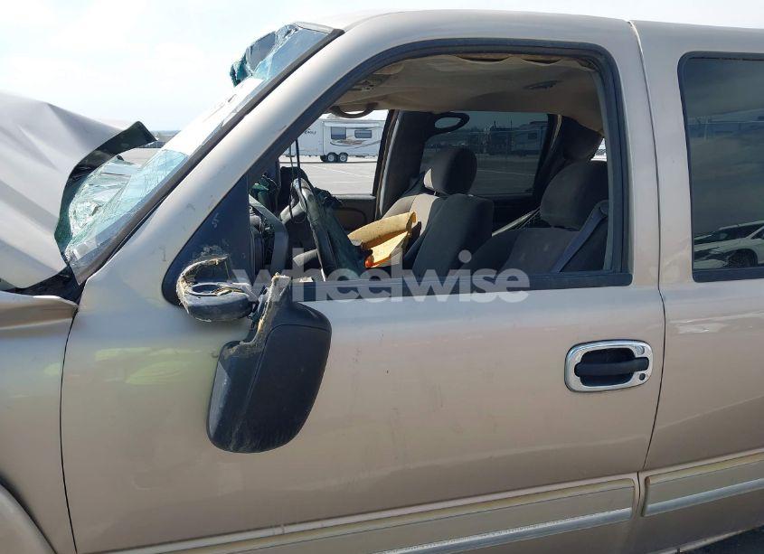 Photo 18 of 2005 Chevrolet Silverado 1500 Z71 (VIN 2GCEK13T851279138)